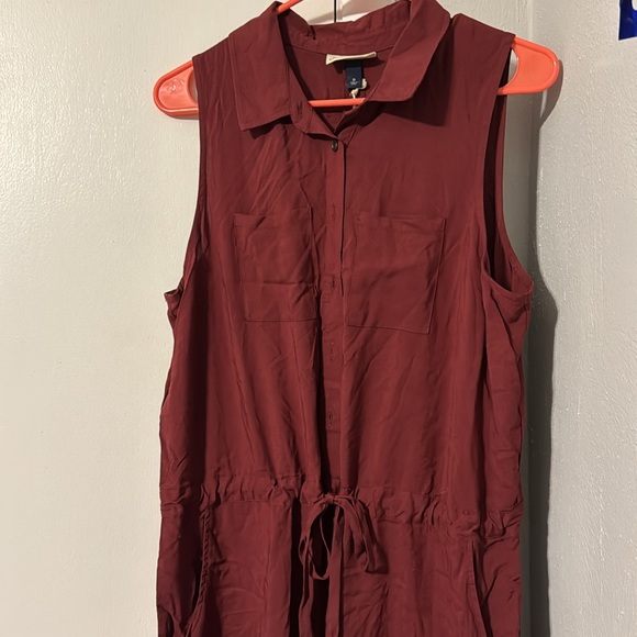 Sleveless romper - Picture 2 of 8